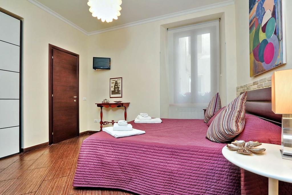Ferienwohnung Una Notte Ai Musei Vaticani Rom Zimmer foto