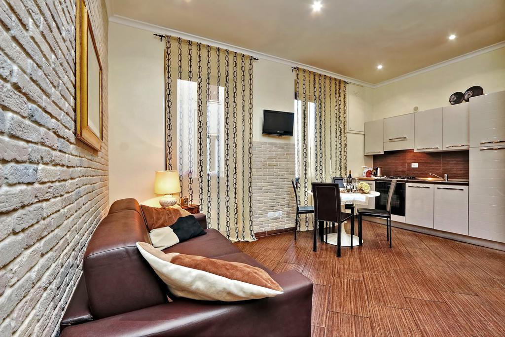 Ferienwohnung Una Notte Ai Musei Vaticani Rom Zimmer foto